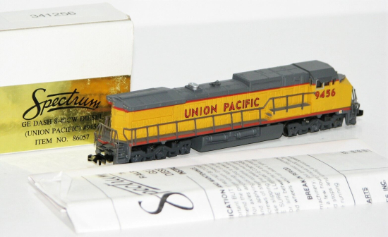 Bachmann N 86057 Diesellok GE Dash 8-40CW der Union Pacific 
