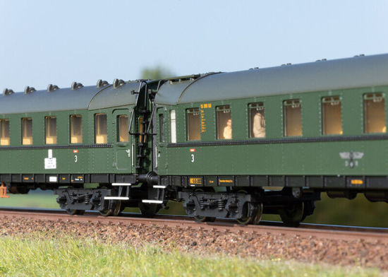 Märklin H0 42265 Wagen-Set "Hechtwagen" der DRG "mit LED-Beleuchtung" 