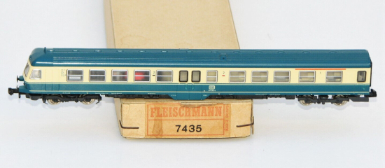 Fleischmann N 7435 Motorwagen vom Triebwagen BR 614 083-4 der DB 