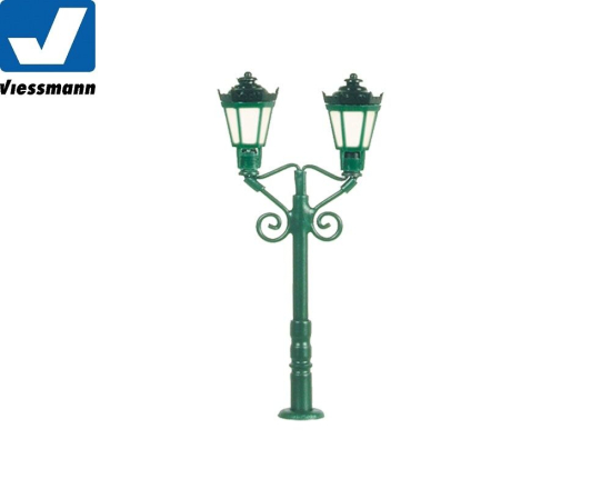 Viessmann N 6475 Parklaterne zweiflammig, grün 