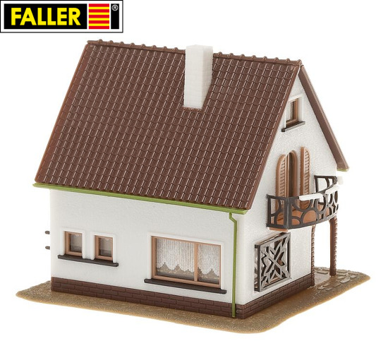 Faller H0 130200 Haus mit Dachgaube 