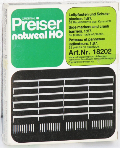 Preiser H0 18202 Leitpfosten + Schutzplanken