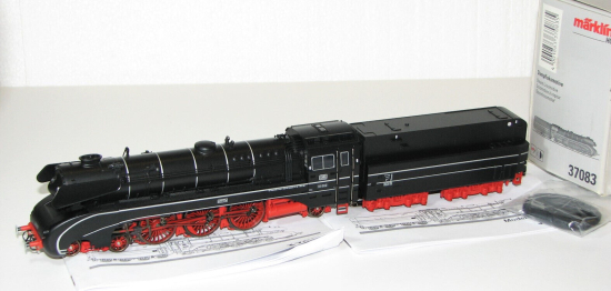 Märklin H0 37083 Dampflok BR 10 002 der DB "mfx + Sound" #