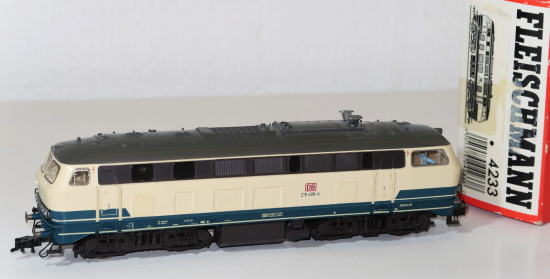 Fleischmann H0 4233 Diesellok BR 218 498-4 der DB 