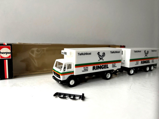 Herpa 1:87 811422 MB Kühlkoffer Hängerzug "Ringel" B16