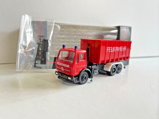 Herpa 1:87 806516 MB Feuerwehr Muldenkipper A199