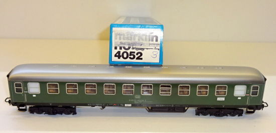 Märklin H0 4052 D-Zug-Wagen 2. Klasse grün der DB 