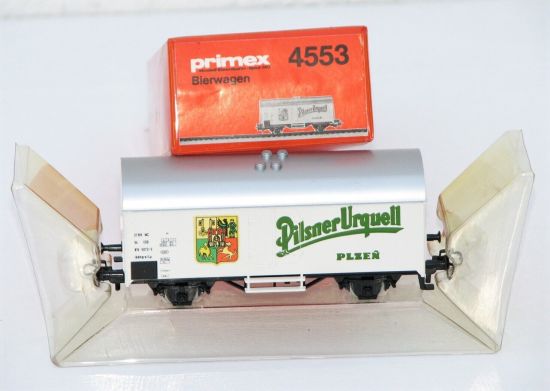 Märklin/Primex H0 4553 Gedeckter Güterwagen "Pilsner Urquell" 