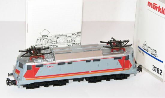 Märklin H0 3162 E-Lok E424 der FS 