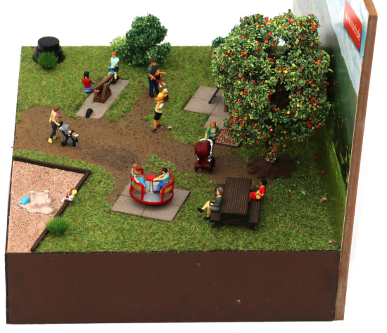 NOCH H0 71260 Exklusives Händler-Diorama "Auf dem Spielplatz" 