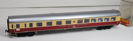 Trix Express H0 3395 TEE Speisewagen 1. Klasse der DB 