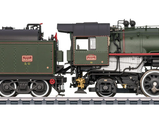 Märklin H0 38141 Dampflok 141.R.1244 der SNCF "mfx+ / Sound / Rauch"