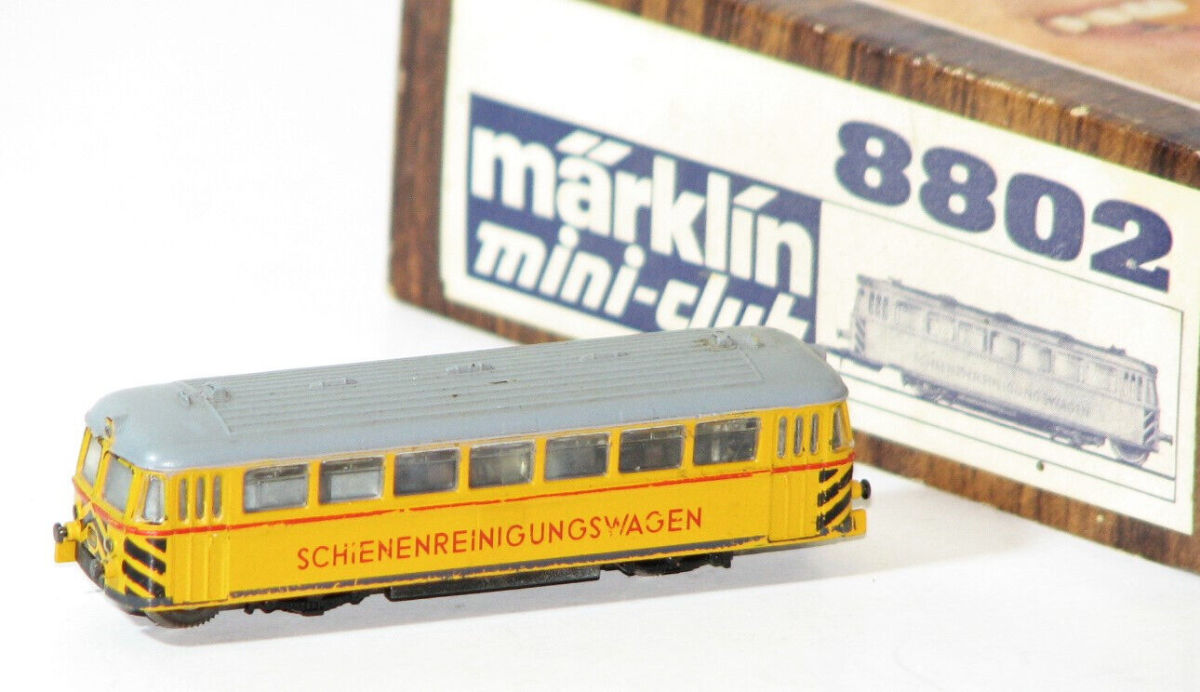Märklin Z 8802 Schienenreinigungs-Triebwagen 