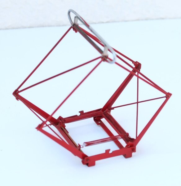 LGB G 2030-3 Scherenstromabnehmer/Pantograph rot LGB G 2030-3 Scherenstromabnehmer/Pantograph rot