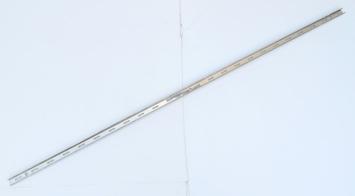Trainsafe N PSA-96 Aluminium-Profilstangen Länge 96 cm für Präsentationsröhren
