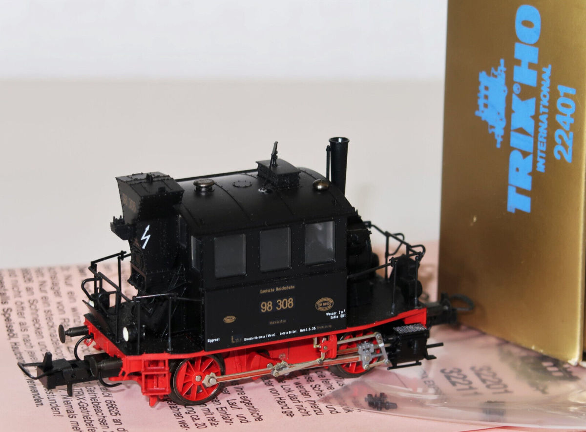 Trix H0 22401 Dampflok BR 98 308 "Glaskasten" der DRG # Trix H0 22401 Dampflok BR 98 308 "Glaskasten" der DRG #