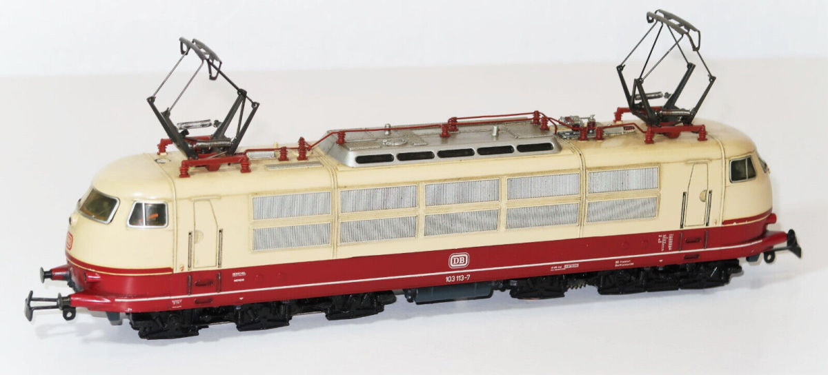 Märklin H0 3357 E-Lok BR 103 113-7 der DB "HLA Digital" # Märklin H0 3357 E-Lok BR 103 113-7 der DB "HLA Digital" #
