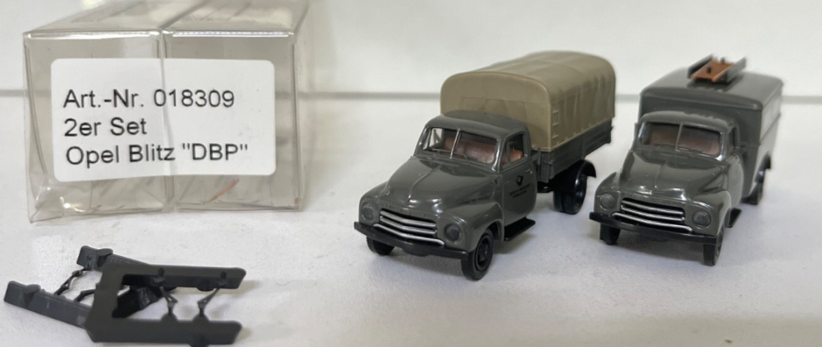 Brekina 1:87 018309 Opel Blitz Set DBP A932 Brekina 1:87 018309 Opel Blitz Set DBP A932