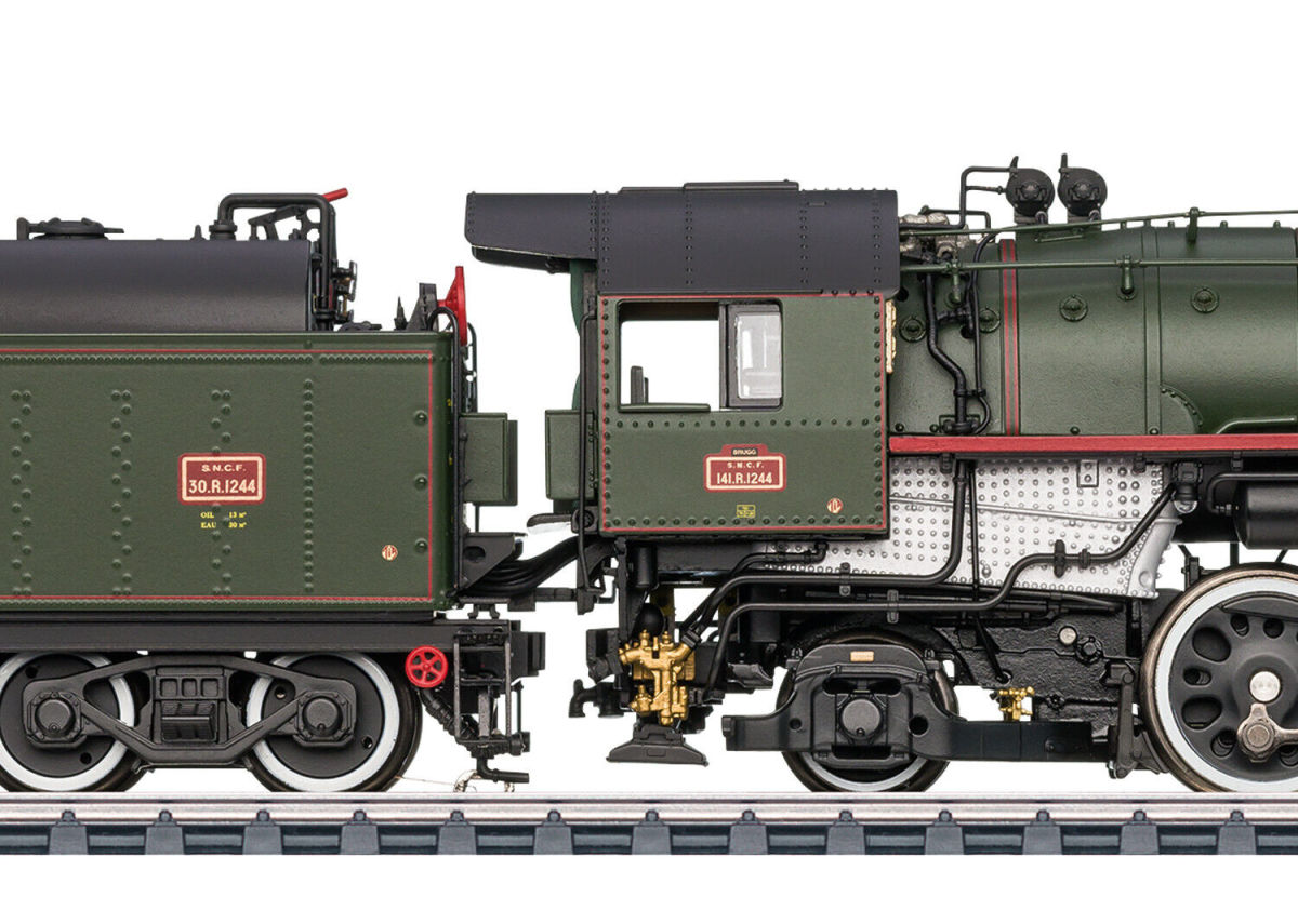 Märklin H0 38141 Dampflok 141.R.1244 der SNCF "mfx+ / Sound / Dampf"