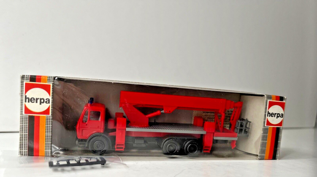 Herpa 1:87 806513 MB Feuerwehr Ruthmann Steiger B10