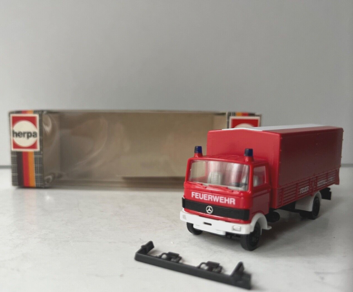 Herpa 1:87 814302 MB LP 813 Feuerwehr Pritschen LKW B21