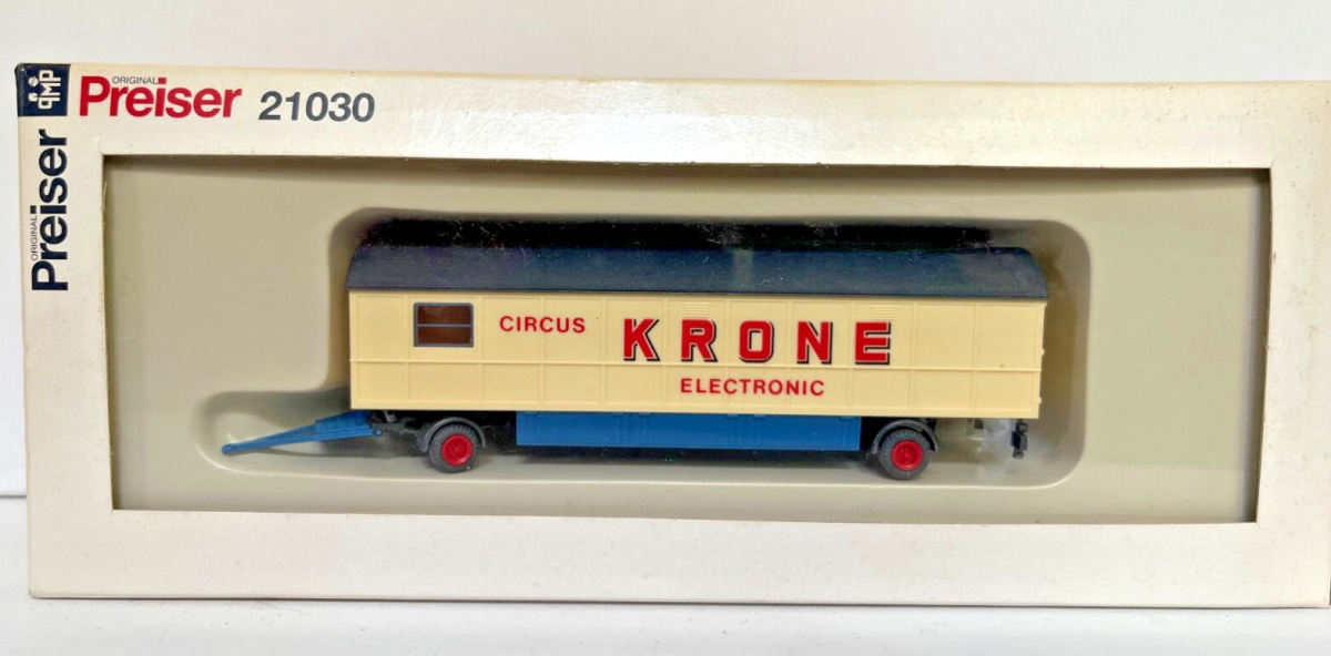 Preiser 1:87 21030 Elektronikwagen Circus Krone A721 Preiser 1:87 21030 Elektronikwagen Circus Krone A721