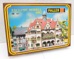 Faller H0 400 Rathaus mit Glockenspiel "Exclusiv-Modell 1992" #